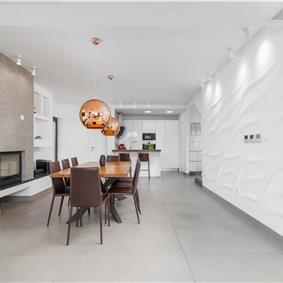 5 bedroom beachfront villa with heated pool near Omis, sleeps 9